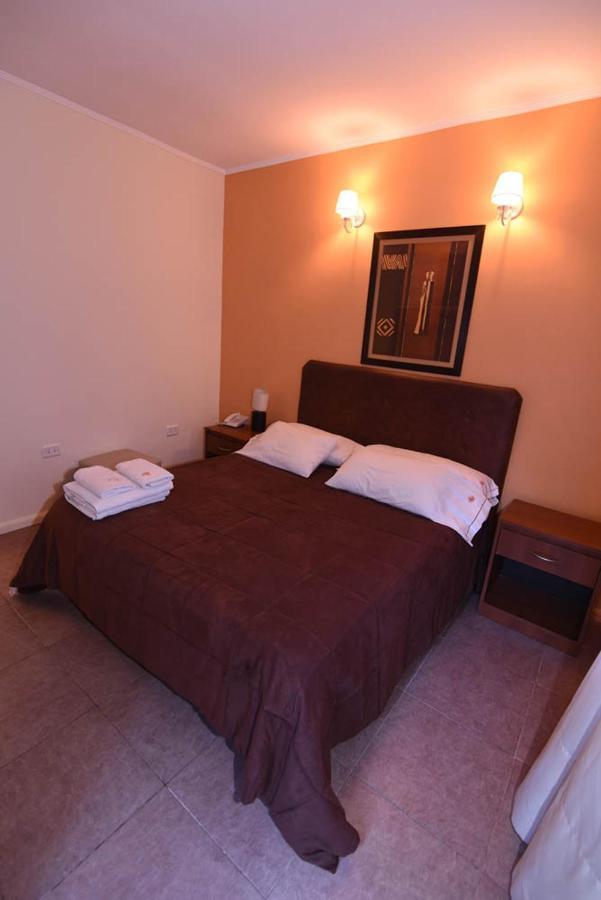 Hotel Aeropuerto Ezeiza Casa De Mr Monte Grande Zewnętrze zdjęcie