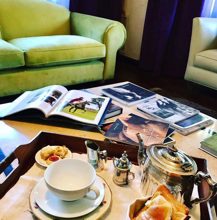 Hotel Aeropuerto Ezeiza Casa De Mr Monte Grande Zewnętrze zdjęcie
