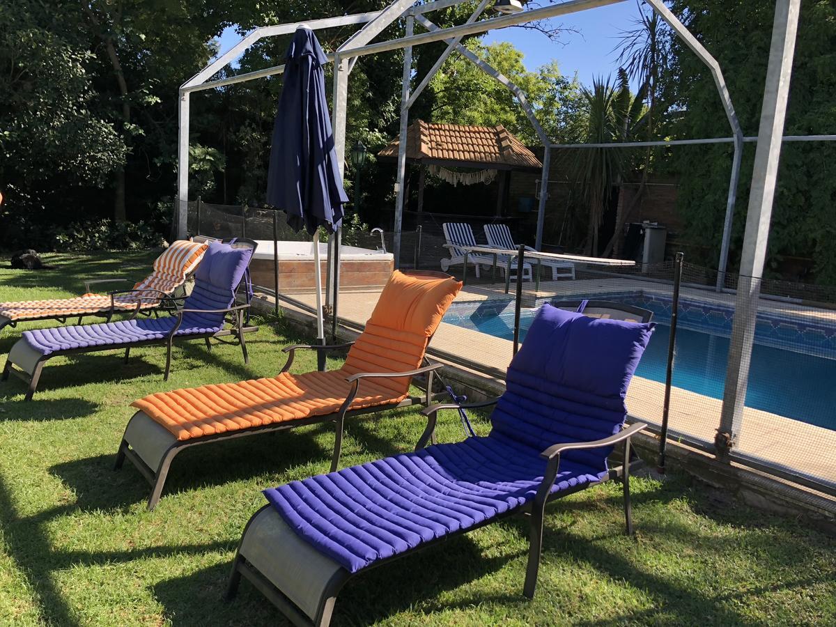 Hotel Aeropuerto Ezeiza Casa De Mr Monte Grande Zewnętrze zdjęcie