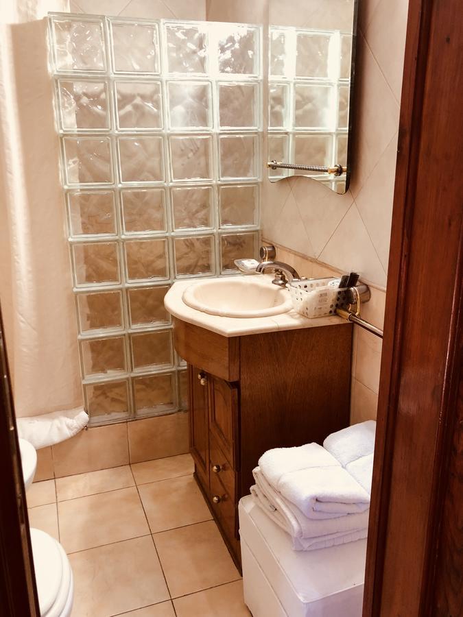 Hotel Aeropuerto Ezeiza Casa De Mr Monte Grande Zewnętrze zdjęcie